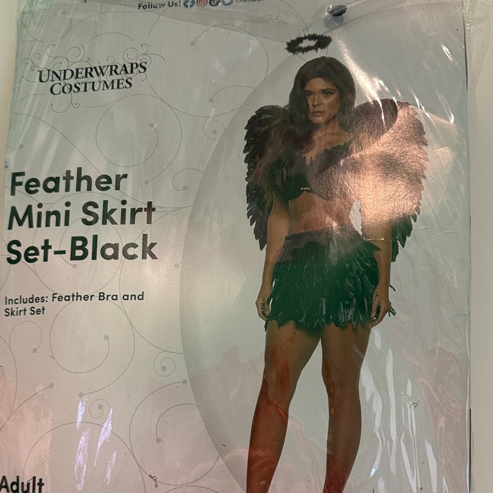 Black Feather Mini Skirt Set - Women's